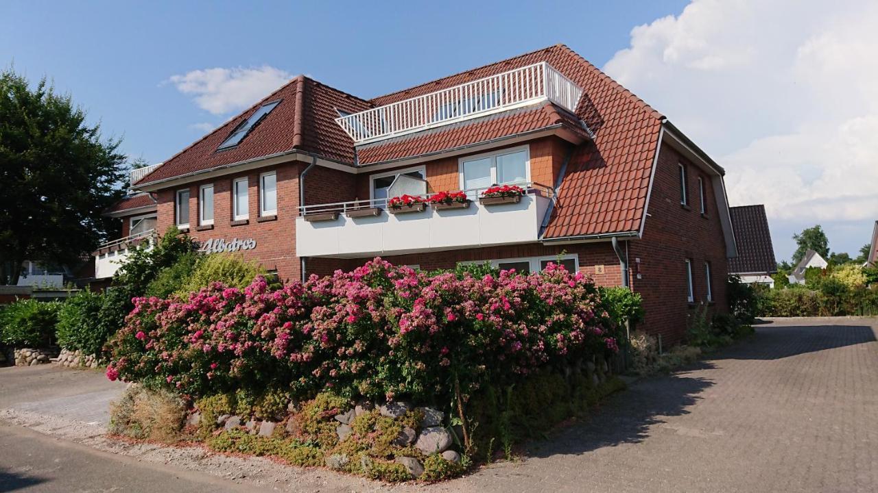 Moderne Wohnung Mit Privatpool Büsum Dış mekan fotoğraf